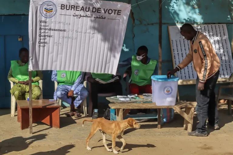 Chad votes in favour of new constitution backed by military rulers.