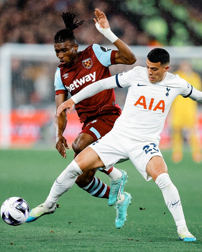 Tottenham and West Ham Settle for Draw in Rain-Soaked Clash