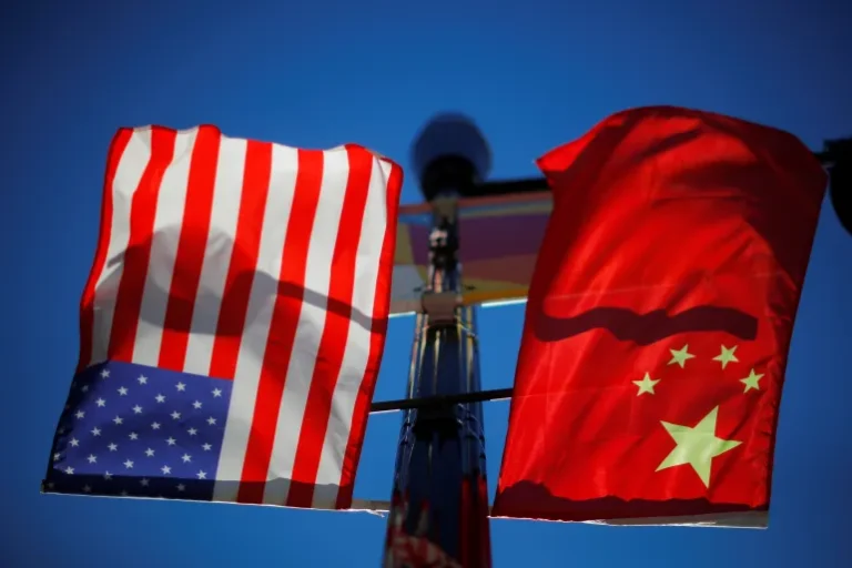 Chinese couple charged with smuggling toxic fungus into US